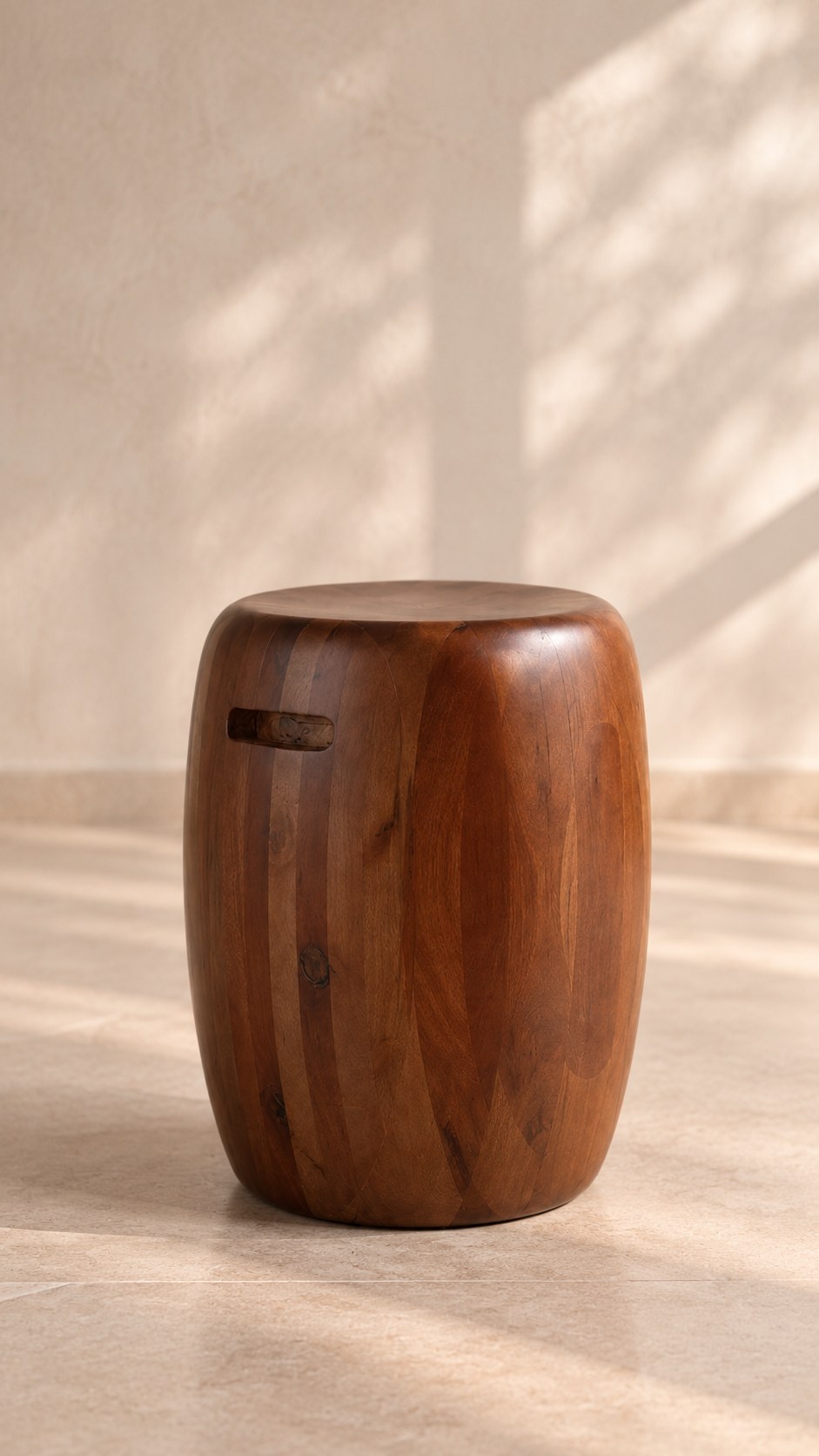 Banco Stone – detalhe